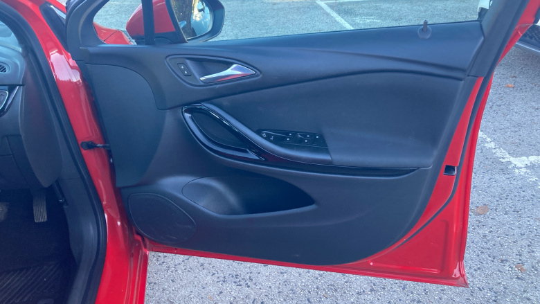 Vauxhall Astra 1.4T 16V 150 SRi 5dr Auto Petrol Estate